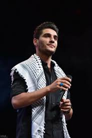 المطرب محمد عساف