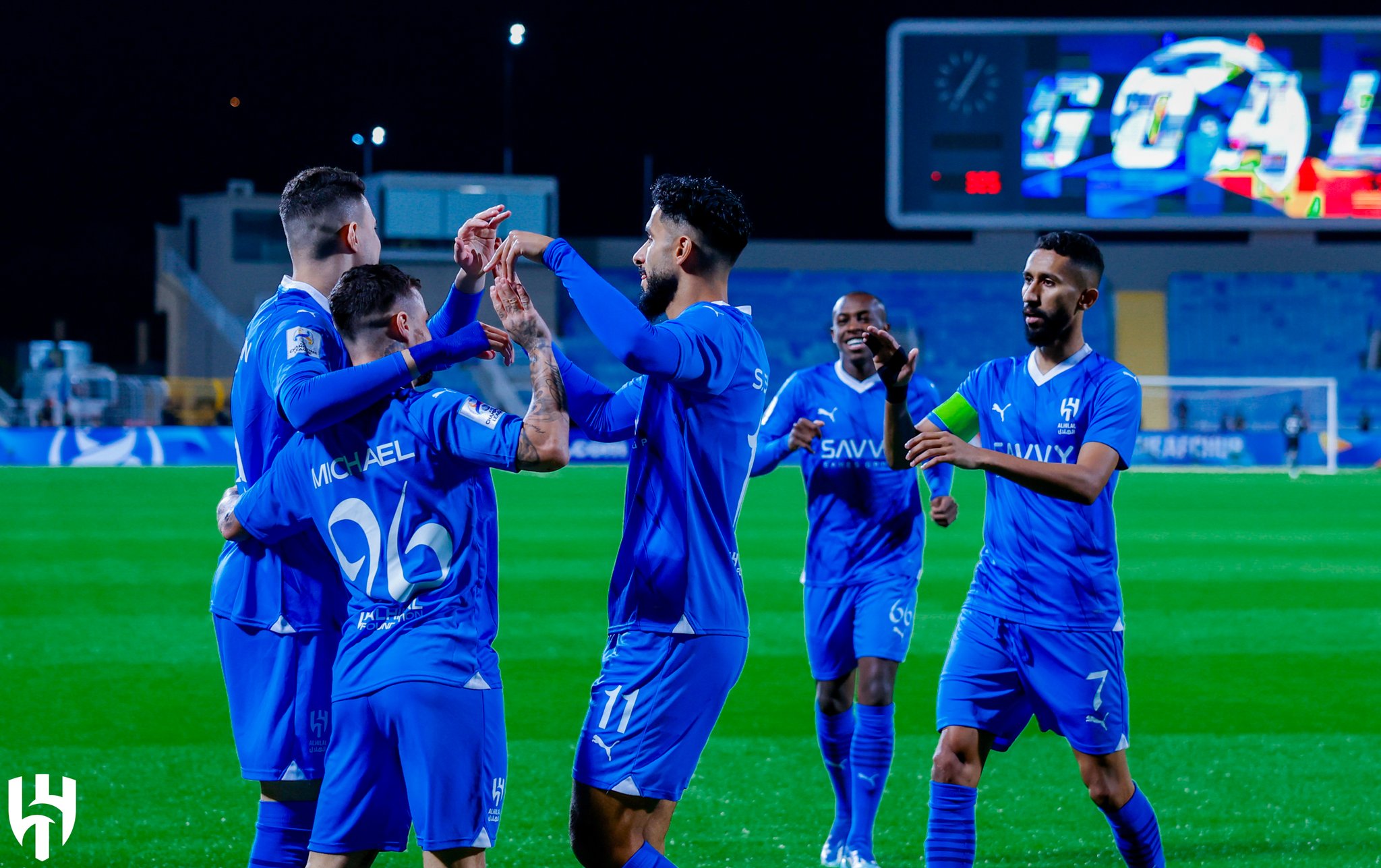 الهلال